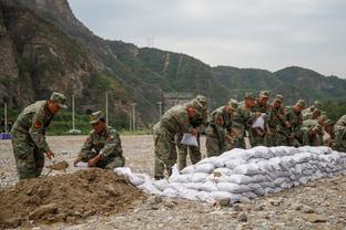 每体：除了阿劳霍、佩德里和加维，巴萨可以考虑对任何球员的报价